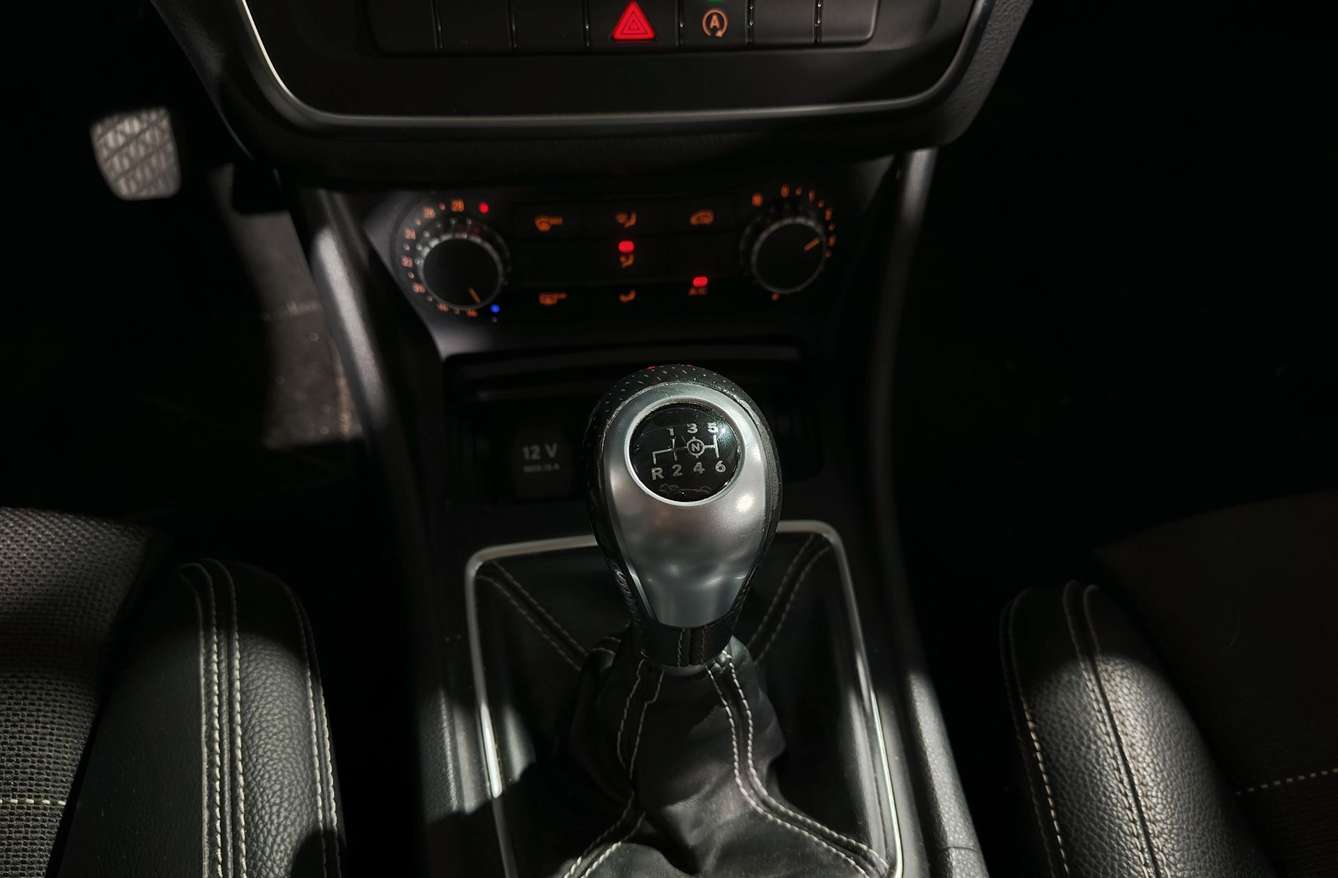 Mercedes-Benz CLA 200 d - foto 5