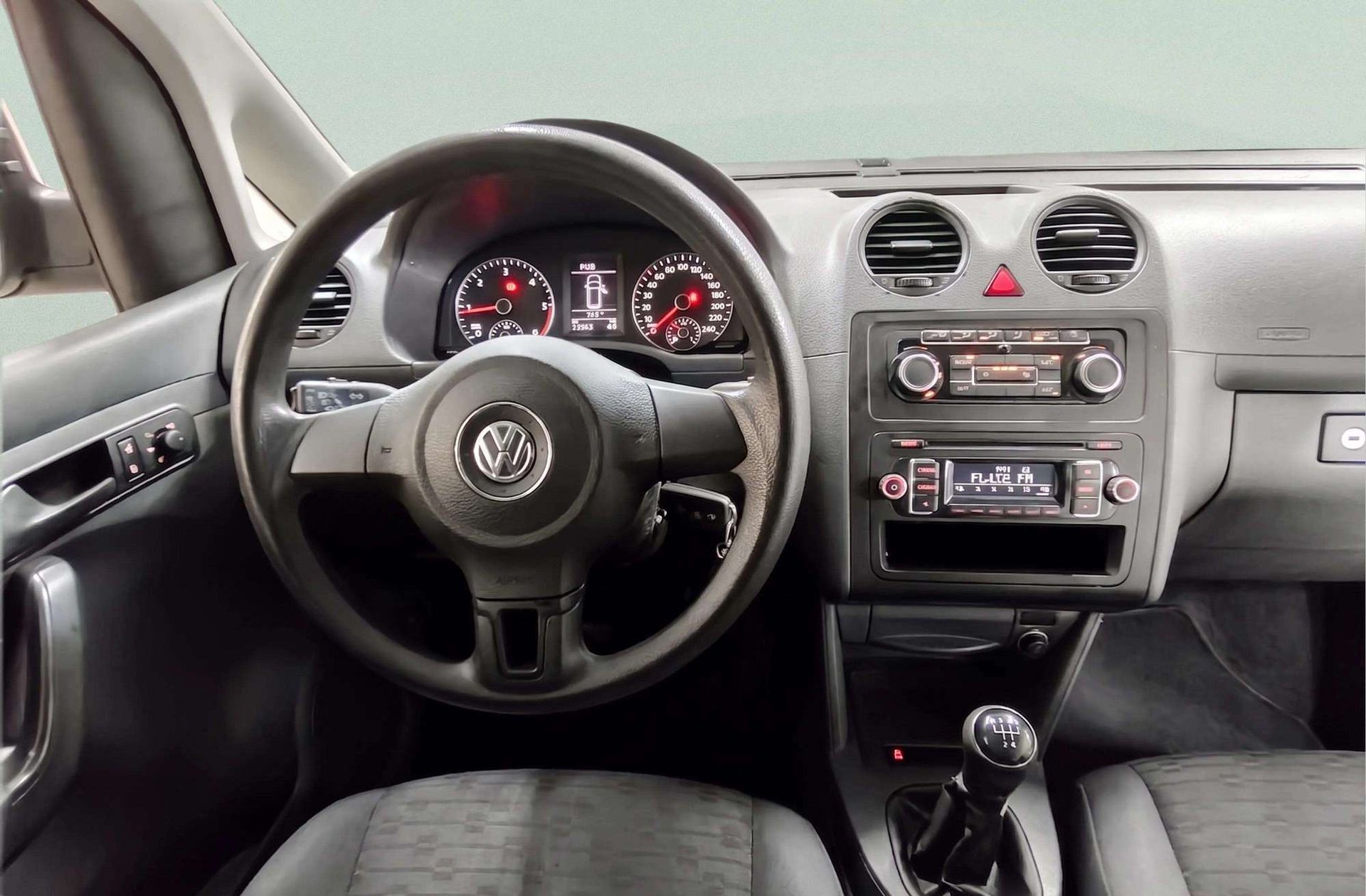Volkswagen Caddy Furgón PRO 1.6 TDI BMT - foto 6