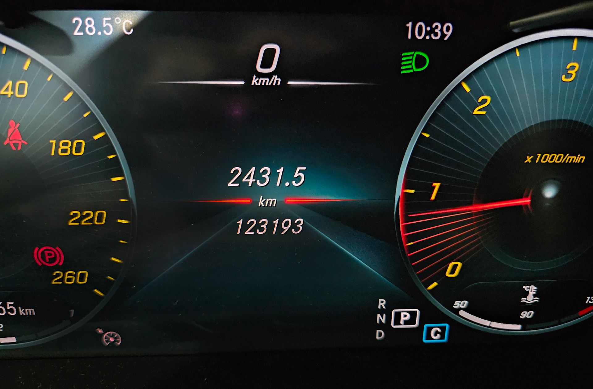 Mercedes-Benz GLC Mercedes GLC 200 d 4Matic Pack AMG - foto 12