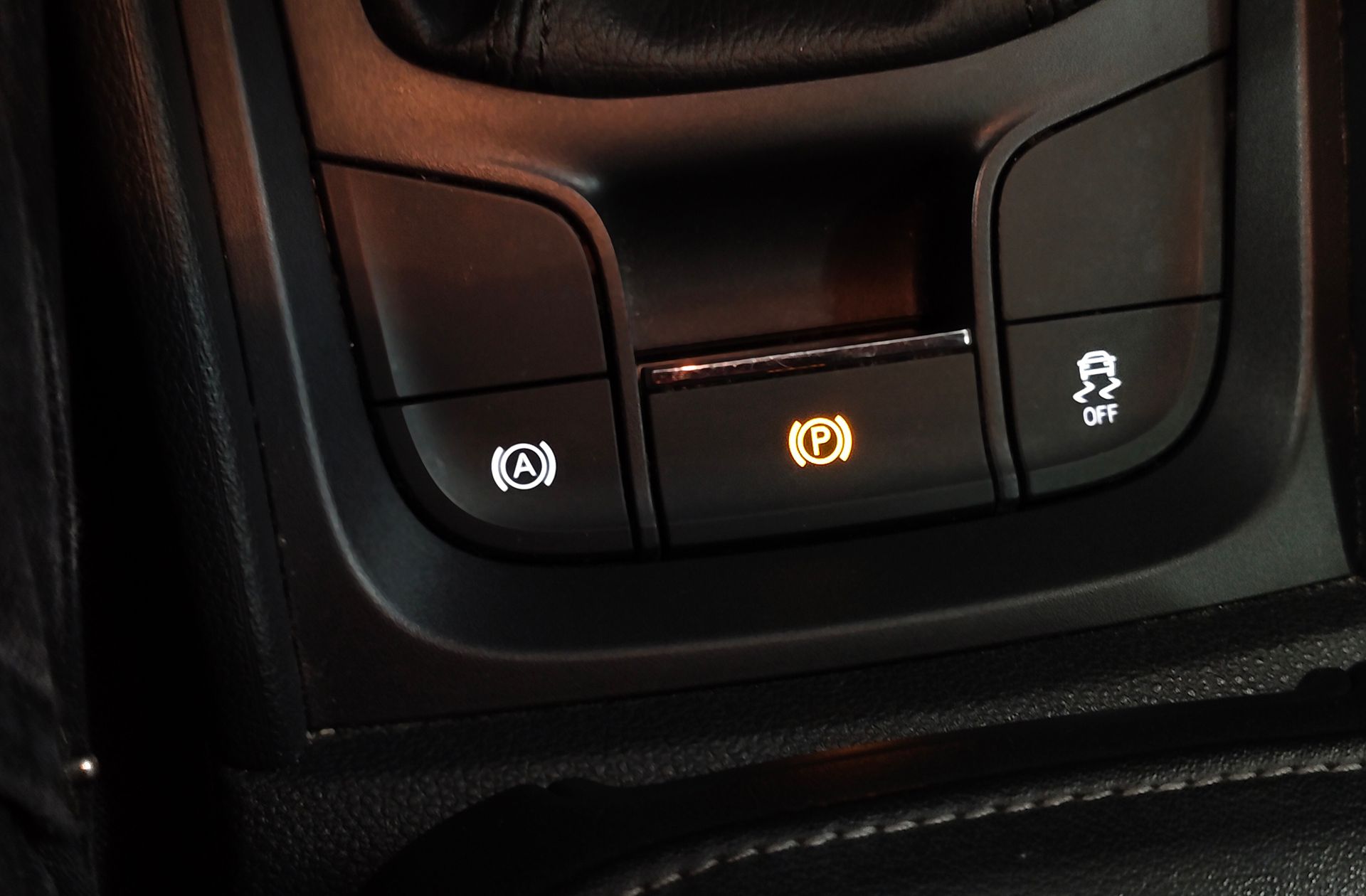 Škoda Karoq 1.0 TSI Active - foto 28