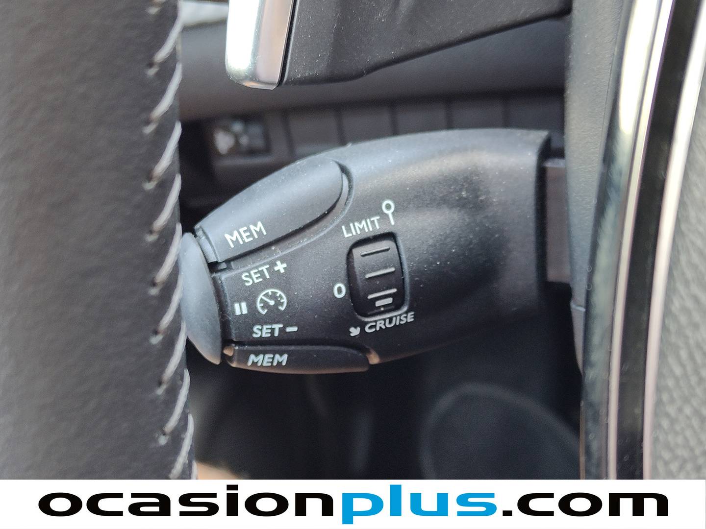 Peugeot 208 Peugeot 208 Style Hybrid 100 eDCS6 (100 CV) de ocasión