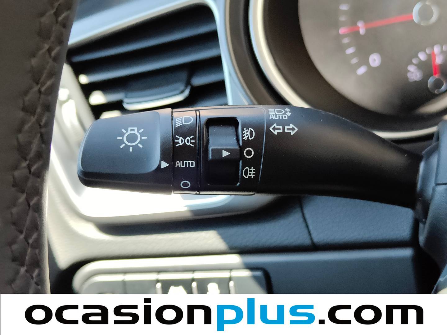 Acabados KIA Ceed KIA Ceed 1.0 T-GDI Drive (100 CV)