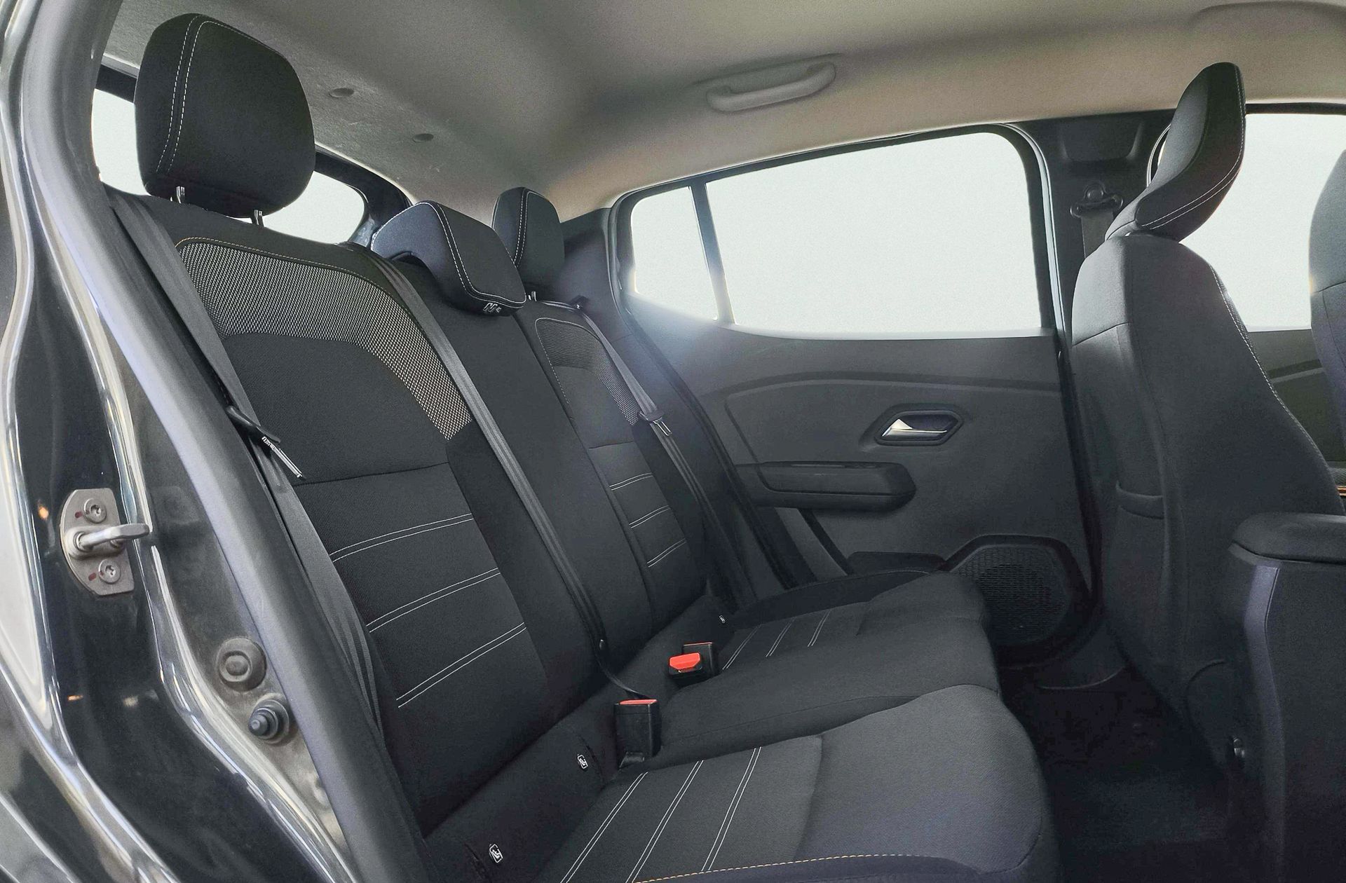 Dacia Sandero Stepway Comfort TCe - foto 16