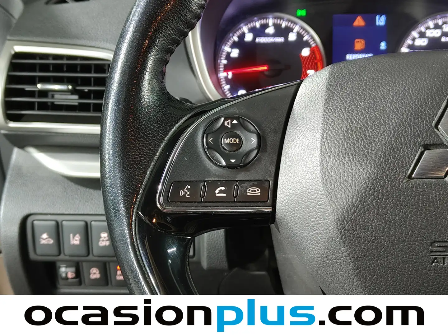 Foto Mitsubishi Eclipse Cross Mitsubishi Eclipse Cross 150T Motion 2WD (163 CV)