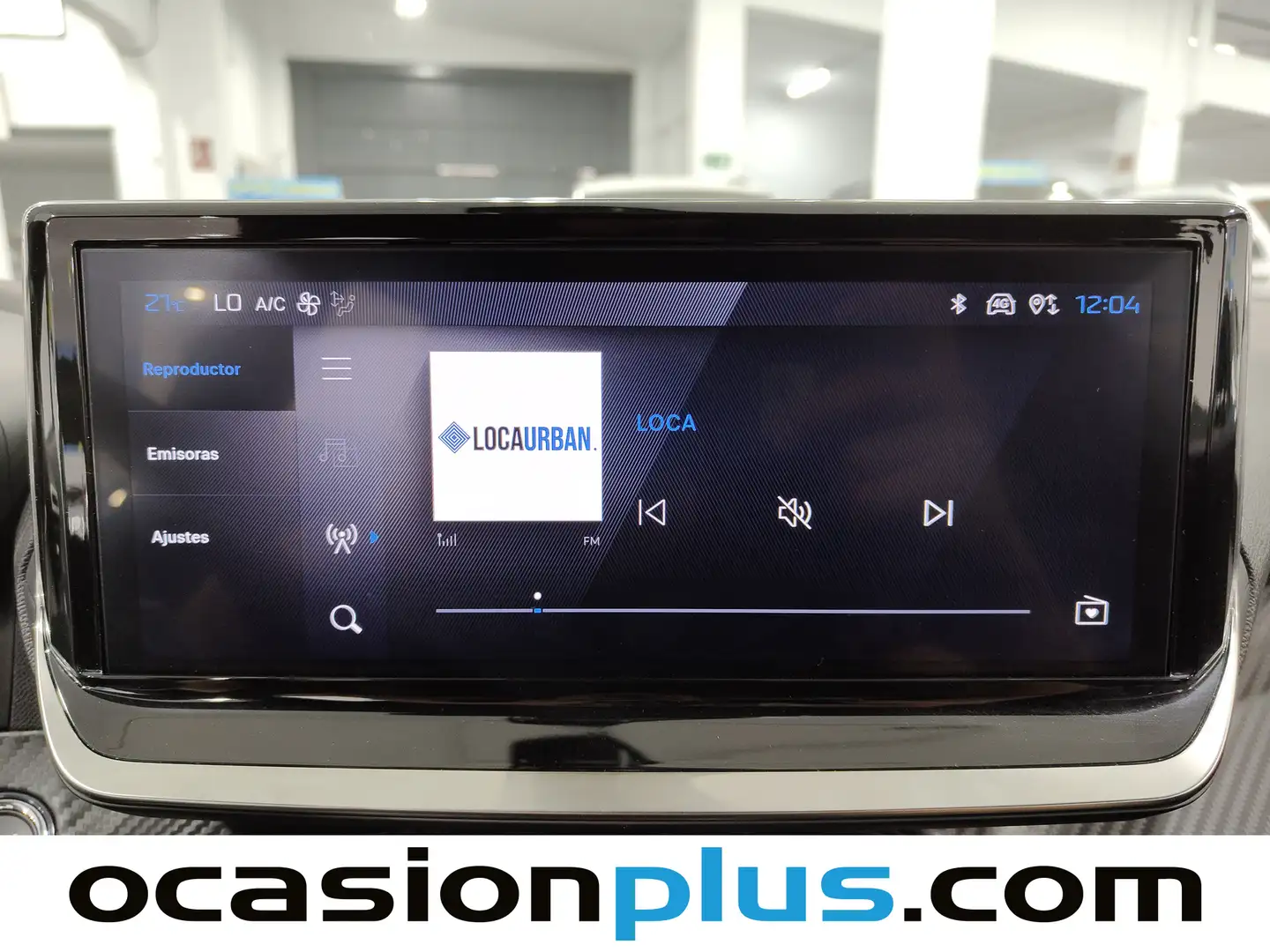 Foto Peugeot 2008 Peugeot 2008 Allure Hybrid eDCS6 (136 CV)