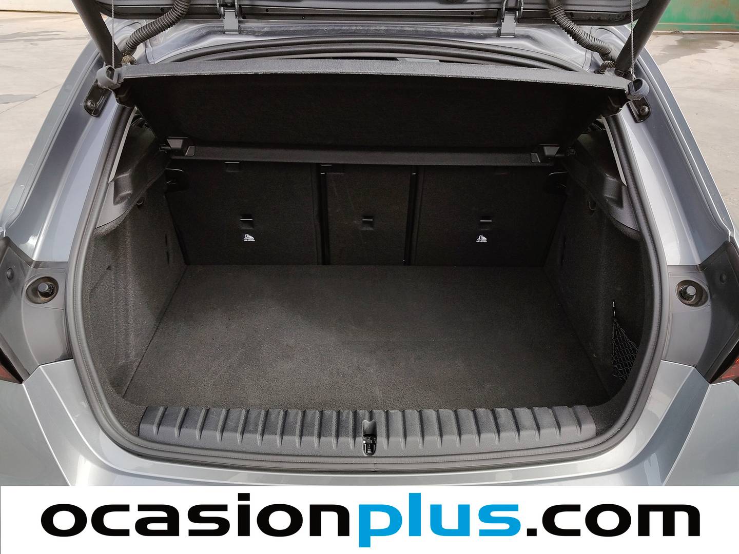 Fotos maletero BMW Serie 1 BMW Serie 1 120d (163 CV) Pack M