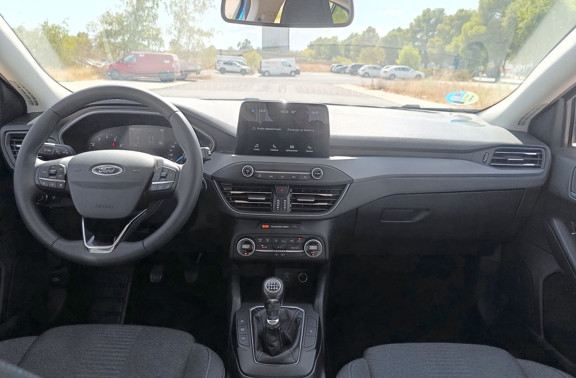 Ford Focus 1.0 EcoBoost MHEV Active - foto 8