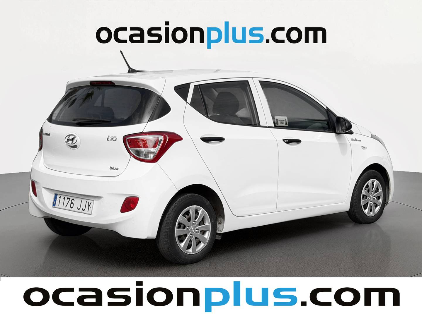 Foto trasera Hyundai i10 Hyundai i10 1.0 BlueDrive Klass (66 CV) derecha