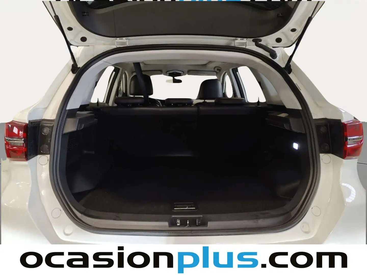 Foto SWM G01 SWM G01 1.5T Luxury (131 CV)