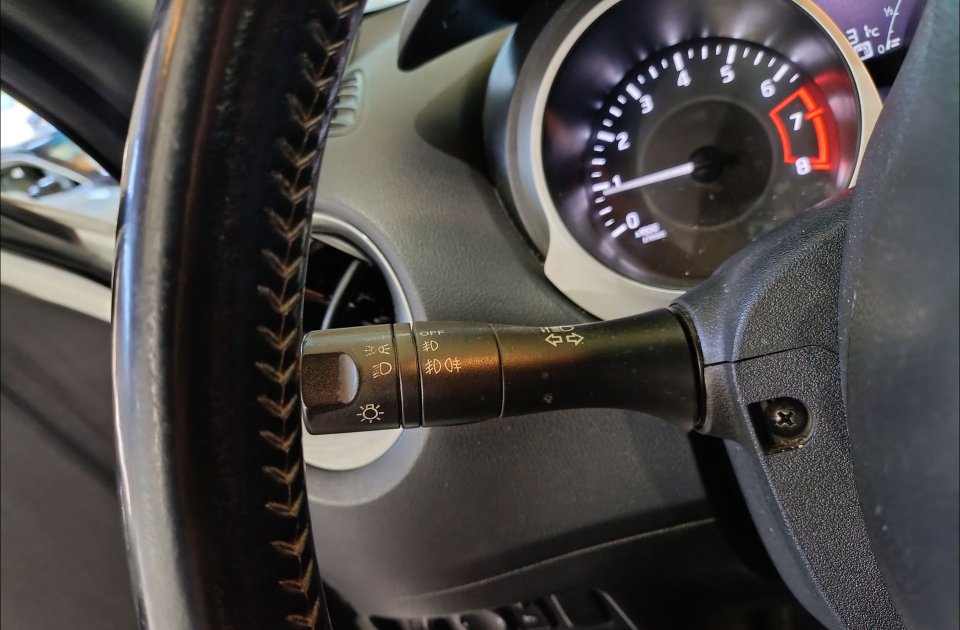 Nissan Juke dCi 110 N-Connecta - foto 24