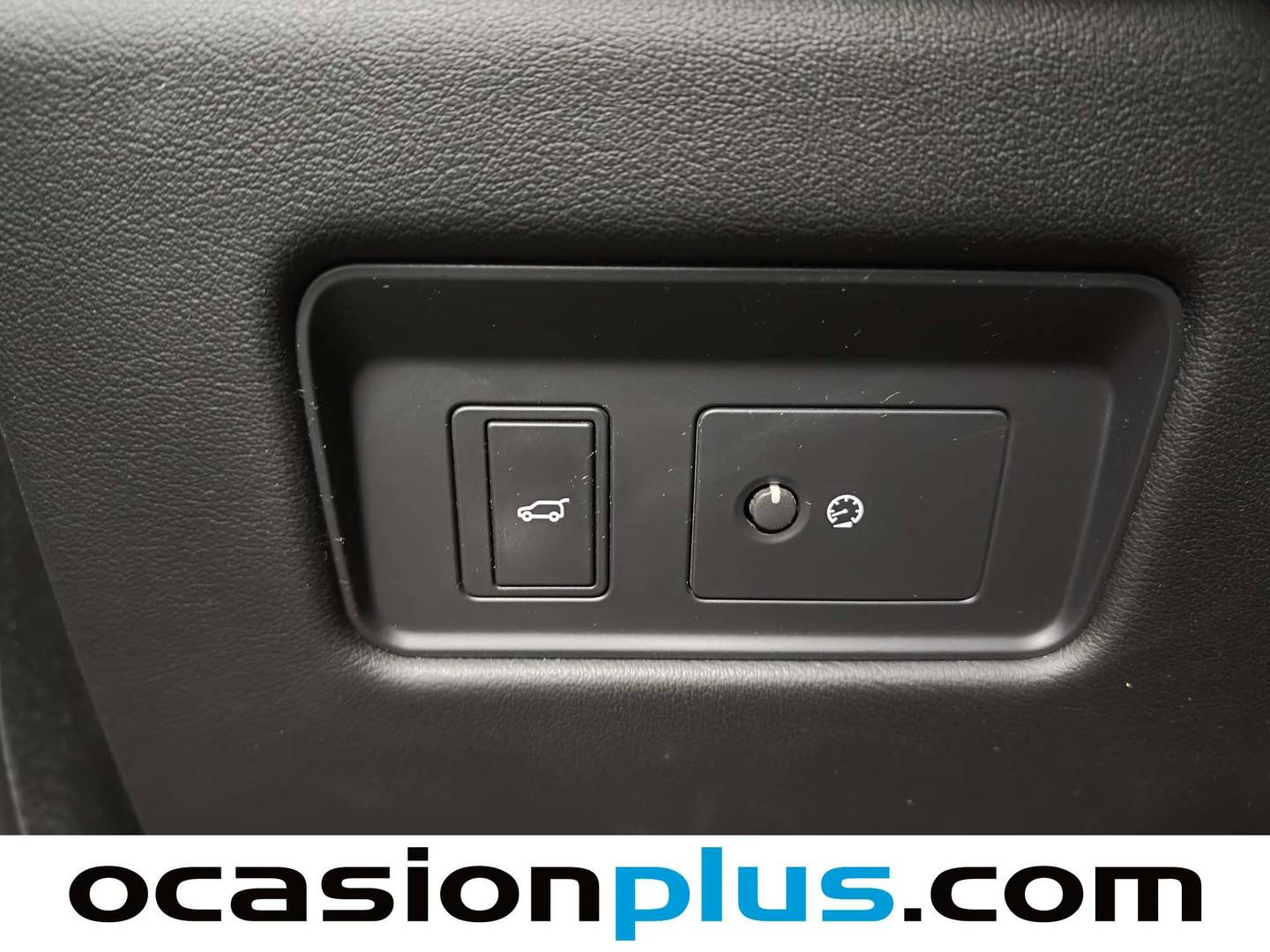 Foto Jaguar F-Pace Jaguar F-PACE 2.0D I4 MHEV Standard S AWD Auto  (204 CV)