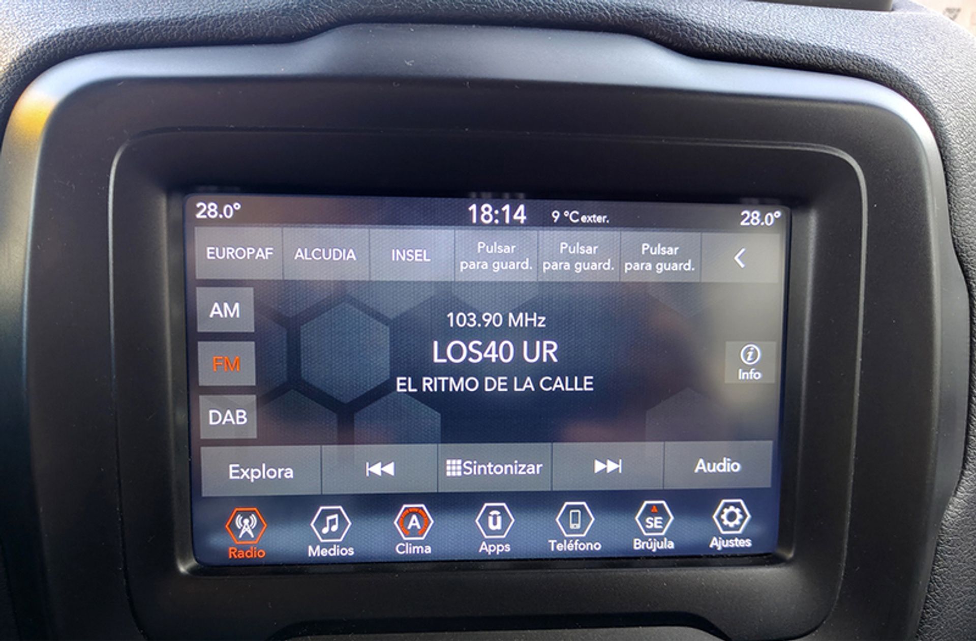 Jeep Renegade 1.0G Night Eagle II 4x2 - foto 26