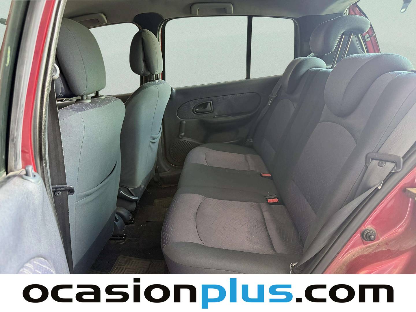 Foto asientos traseros Renault Clio Renault Clio Expression 1.2 16v (75 CV)