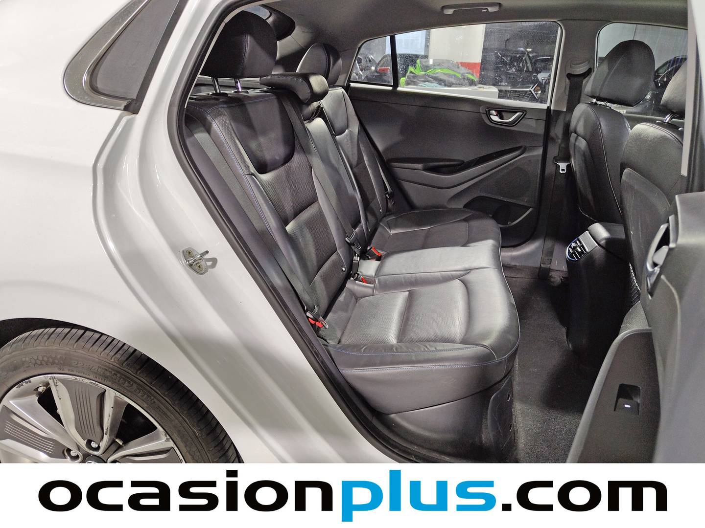 Foto Hyundai IONIQ Hyundai Ioniq 1.6 GDI HEV Style DCT (141 CV)