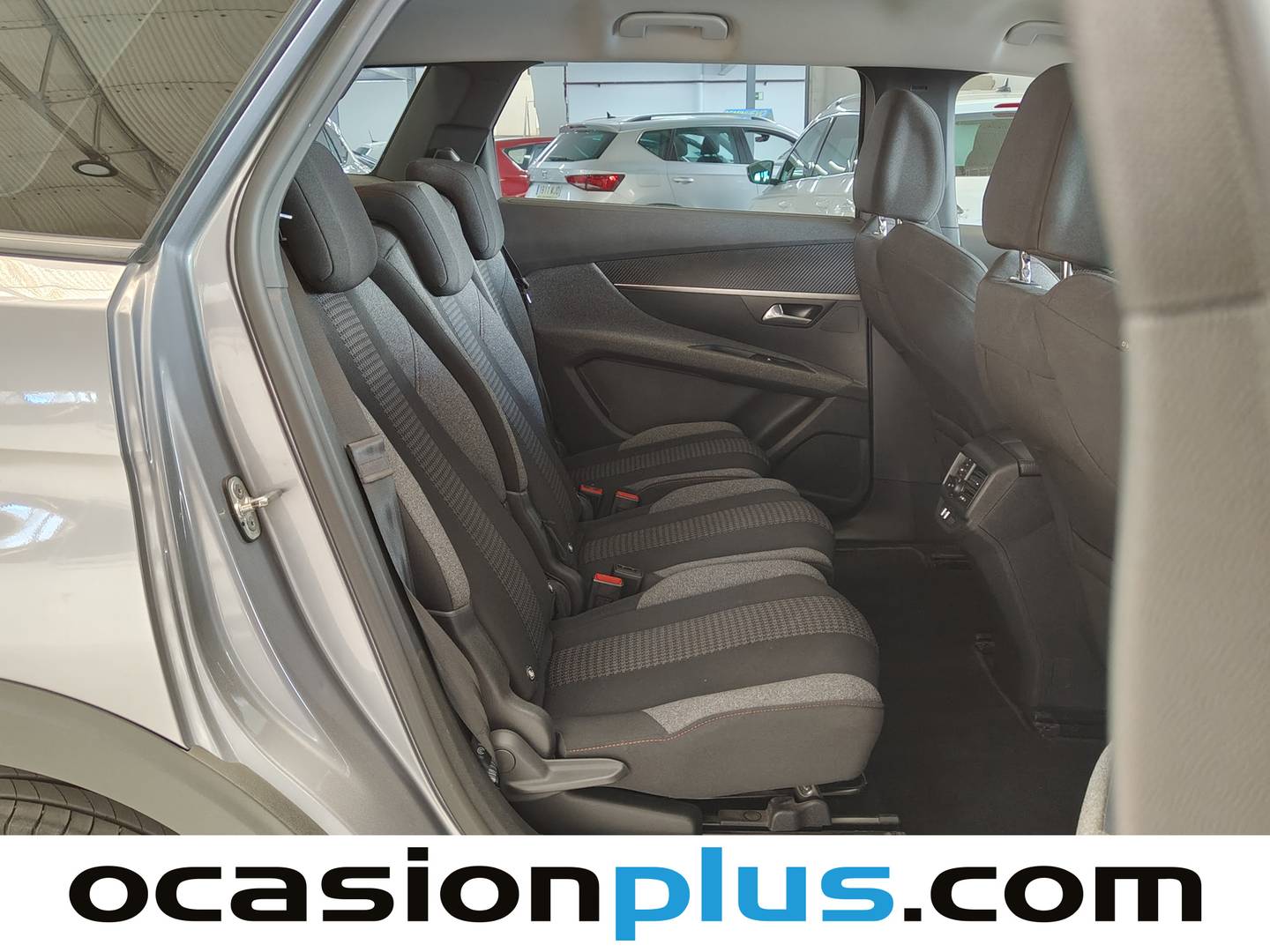 Peugeot 5008 Peugeot 5008 PureTech 130 S&S Active Pack EAT8 (130 CV) 7 Plazas 2022