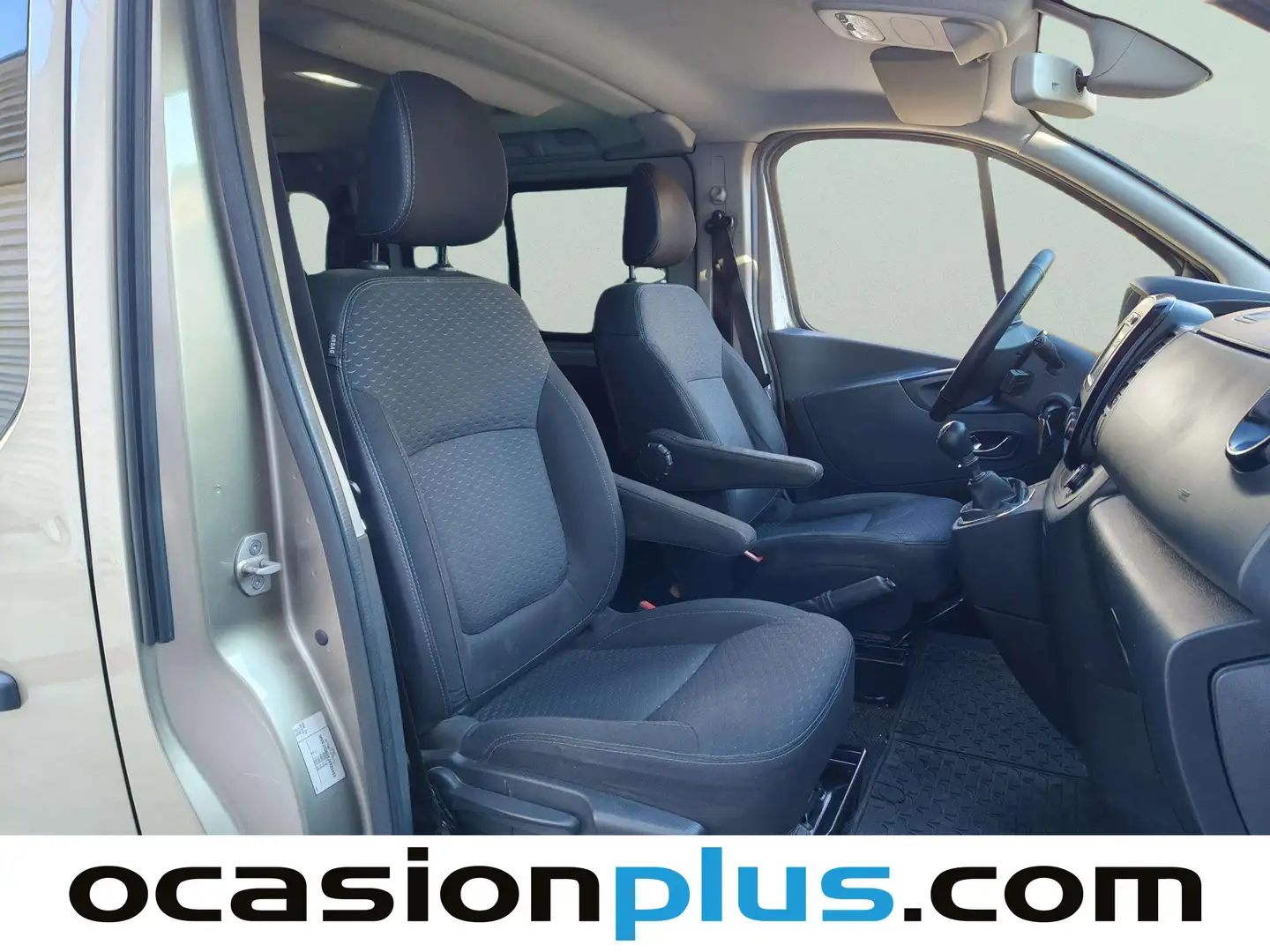 Foto Opel Vivaro Opel Vivaro 1.6 CDTI Biturbo S&S 27 L1 Plus (125 CV) 8 Plazas