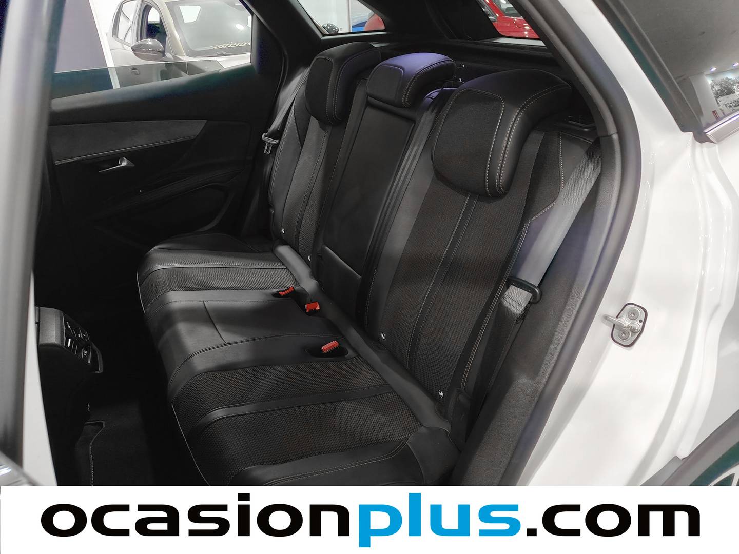 Foto Peugeot 3008 Hybrid Peugeot 3008 Hybrid 225 GT e-EAT8 (225 CV)