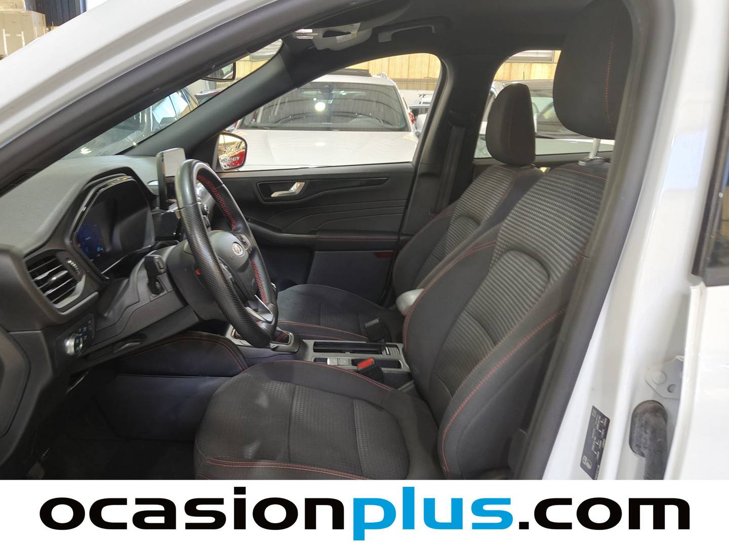 Foto asientos delanteros Ford Kuga Ford Kuga 1.5T EcoBoost ST-Line 4x2 (150 CV)