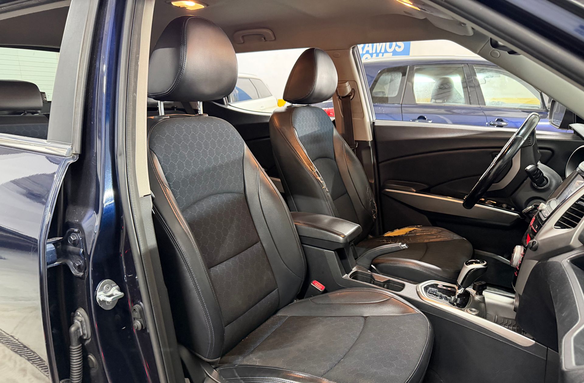 SsangYong Tivoli 1.6 D16T Limited 4x2 - foto 15