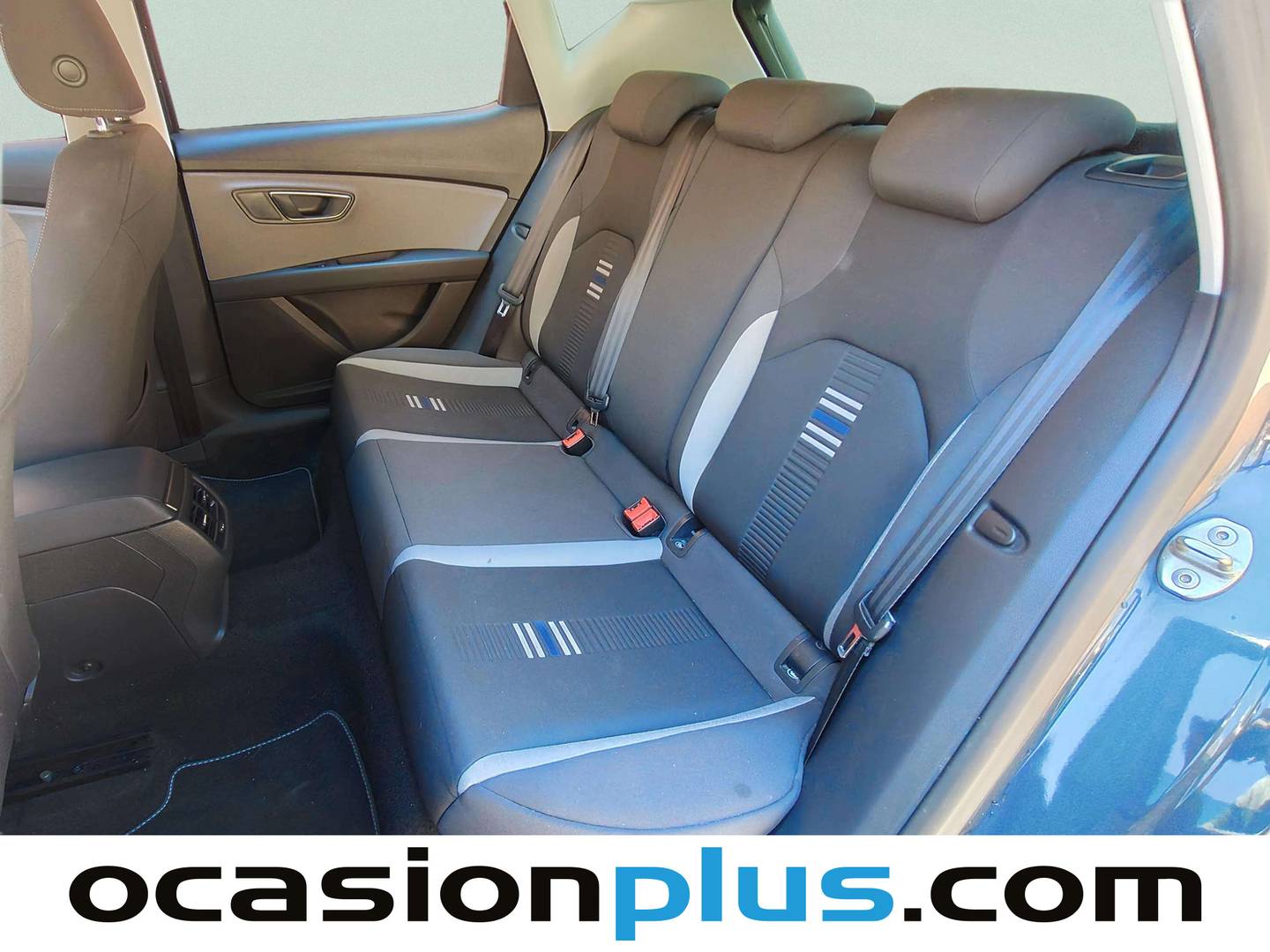 Foto asientos traseros Seat León Seat León 1.0 EcoTSI S&S Style Visio Edition (115 CV)