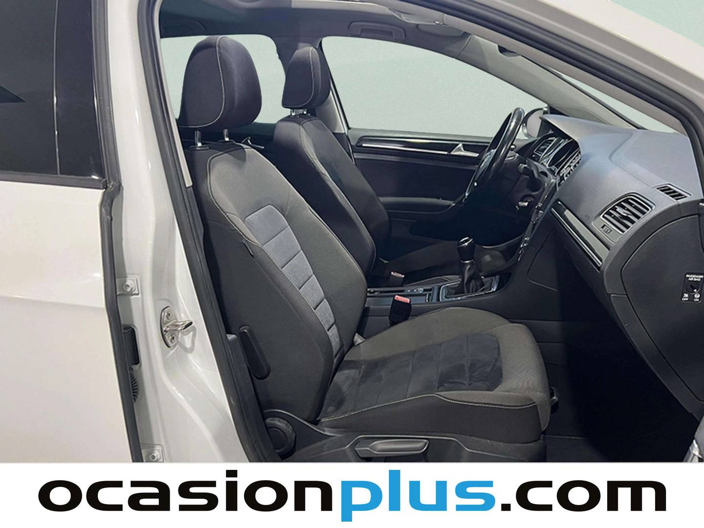 Volkswagen Golf Volkswagen Golf Sport 1.6 TDI BMT (110 CV) Pack R-Line de segunda mano