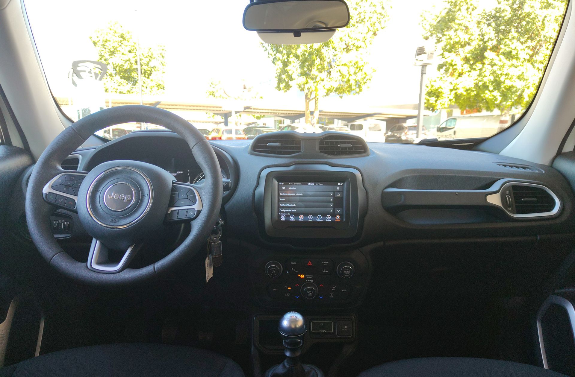 Jeep Renegade 1.0G Sport Plus 4x2 - foto 6