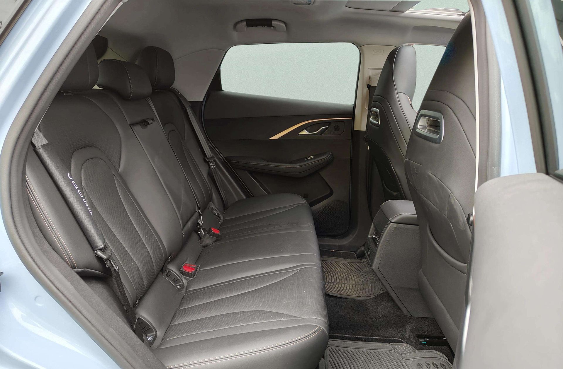 Omoda 5 1.6 T-GDi Premium DCT - foto 22