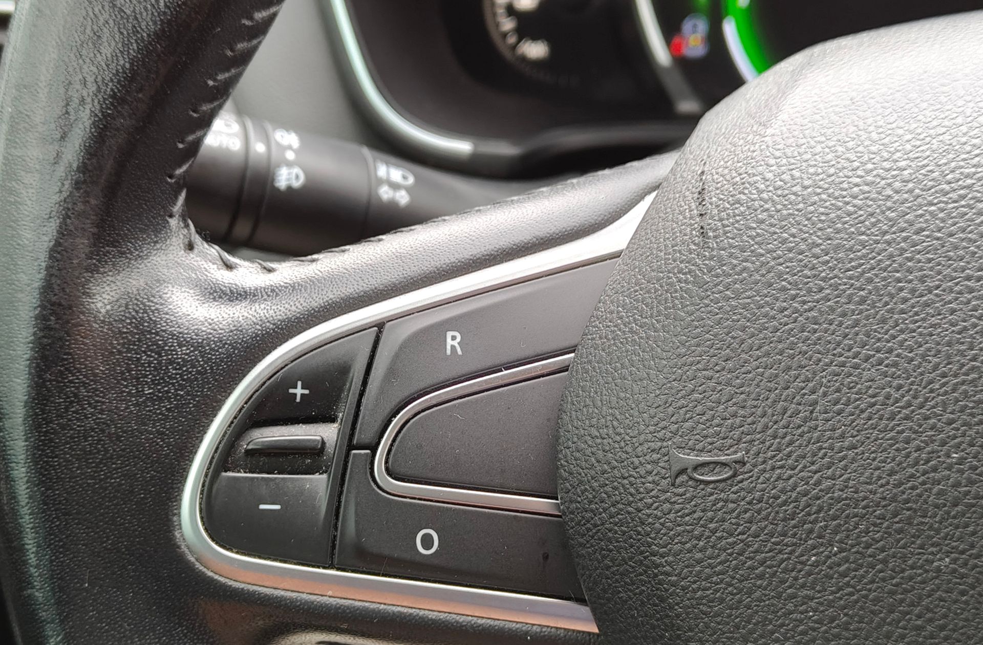 Renault Mégane Zen Energy TCe EDC - foto 24