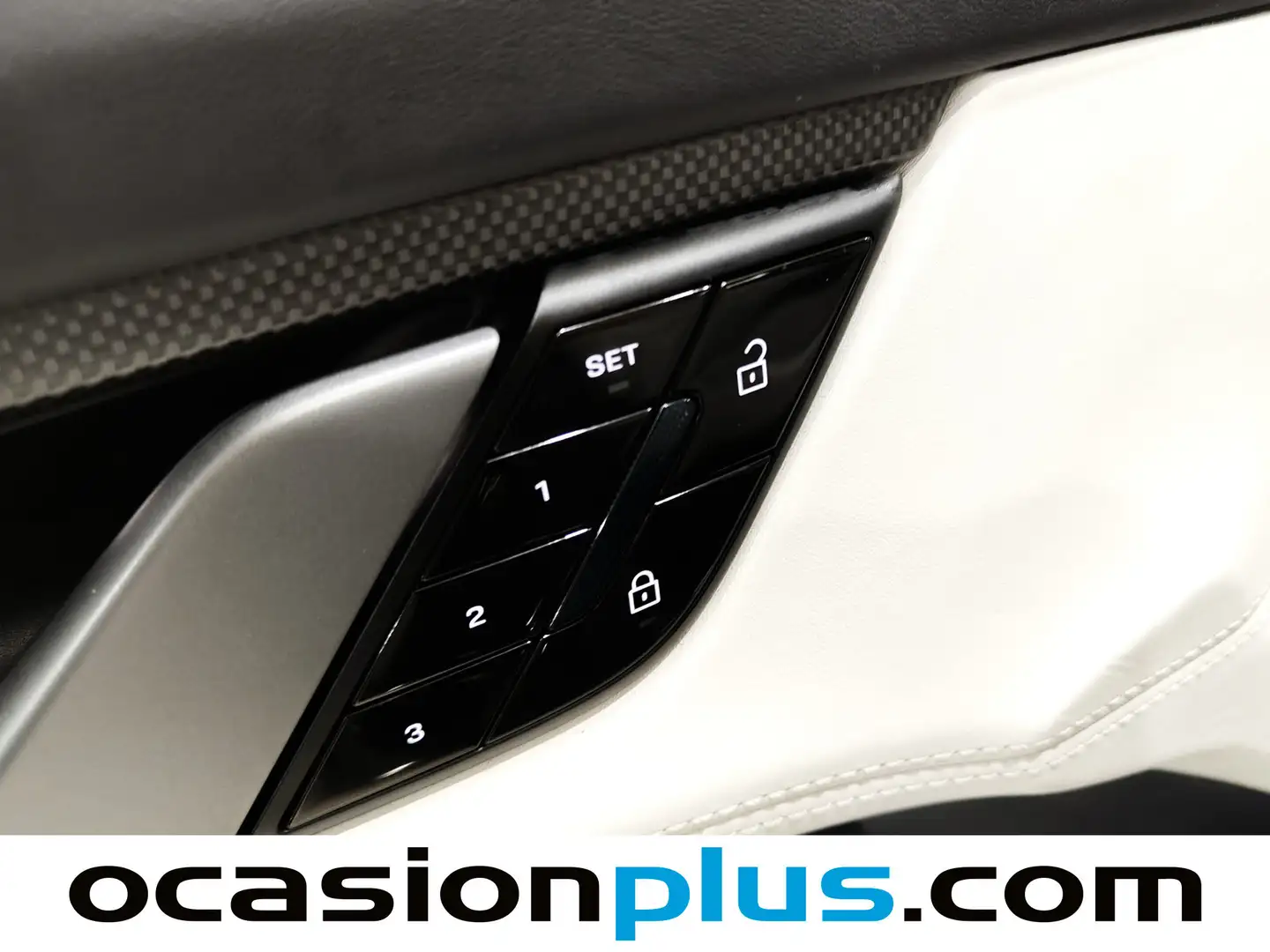 Foto Porsche Taycan Porsche Taycan Turbo S (761 CV)