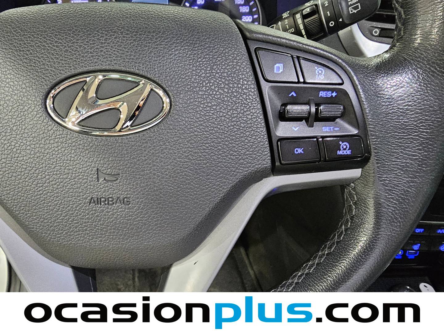 Foto Hyundai Tucson Hyundai Tucson 1.7 CRDI BlueDrive Style DCT 4x2 (141 CV)