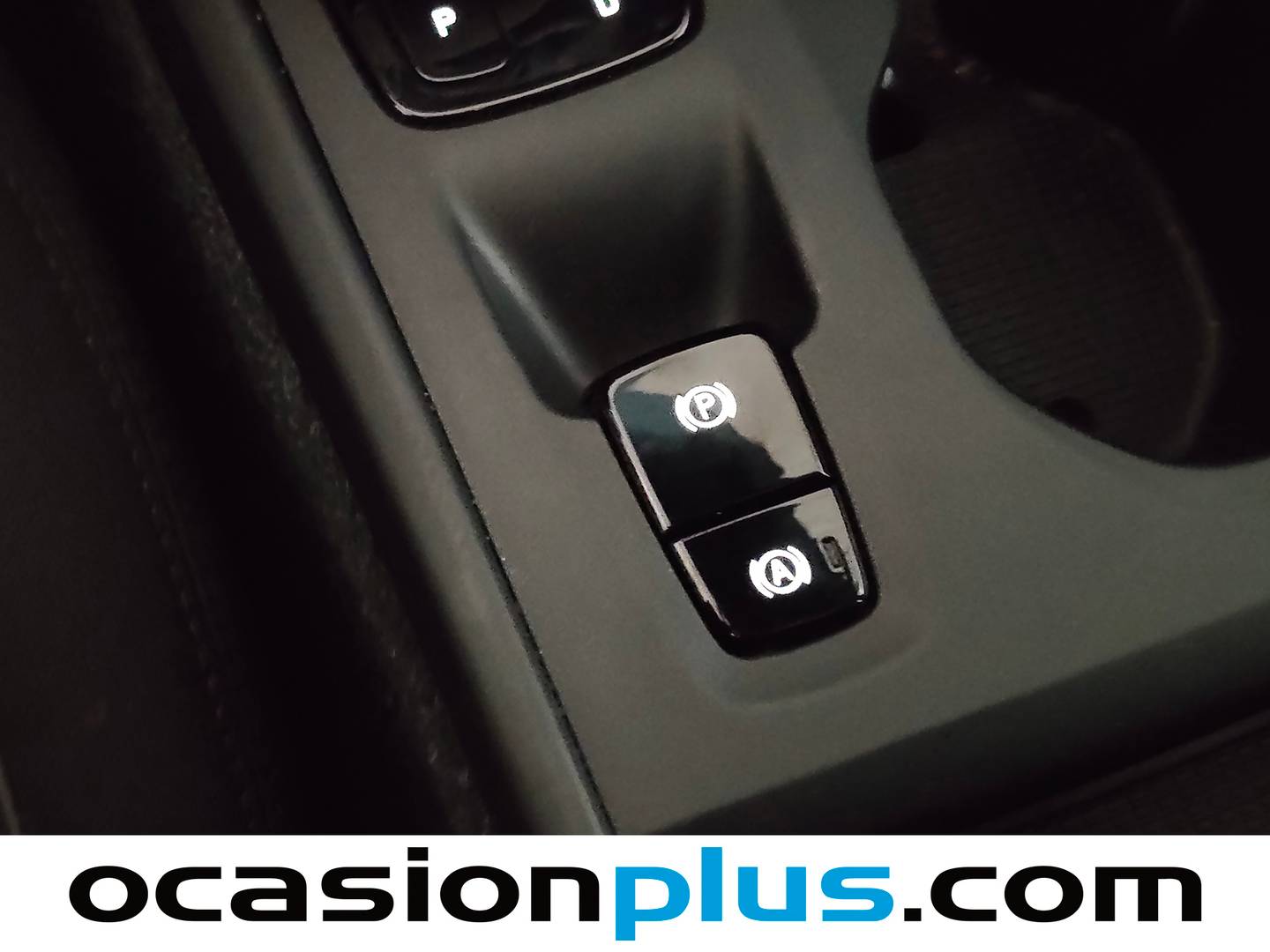 Foto Volvo XC40 Volvo XC40 T4 PHEV Recharge Core Auto (211 CV)