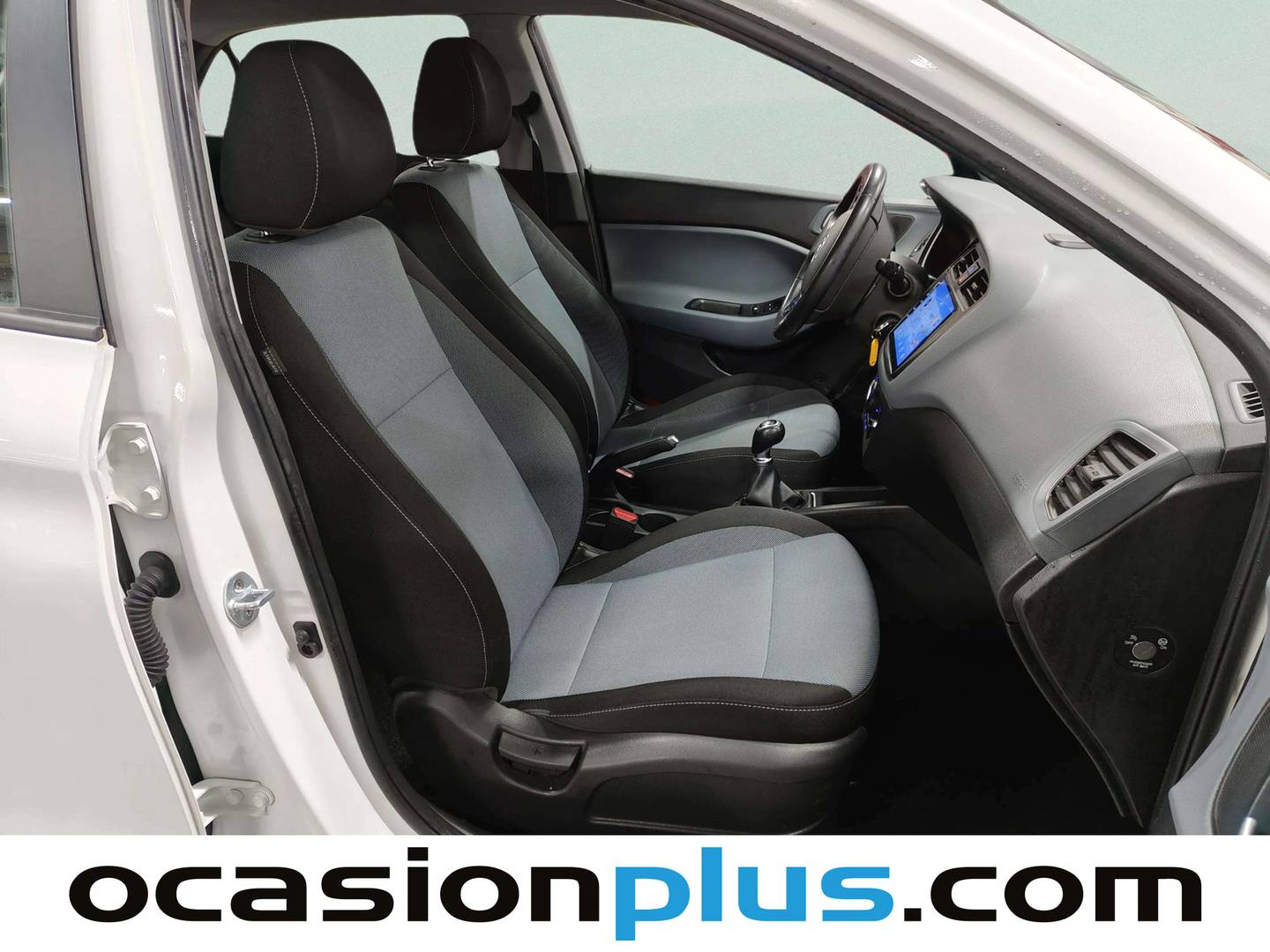 Foto Hyundai i20 Hyundai i20 1.2 MPI Klass (84 CV)