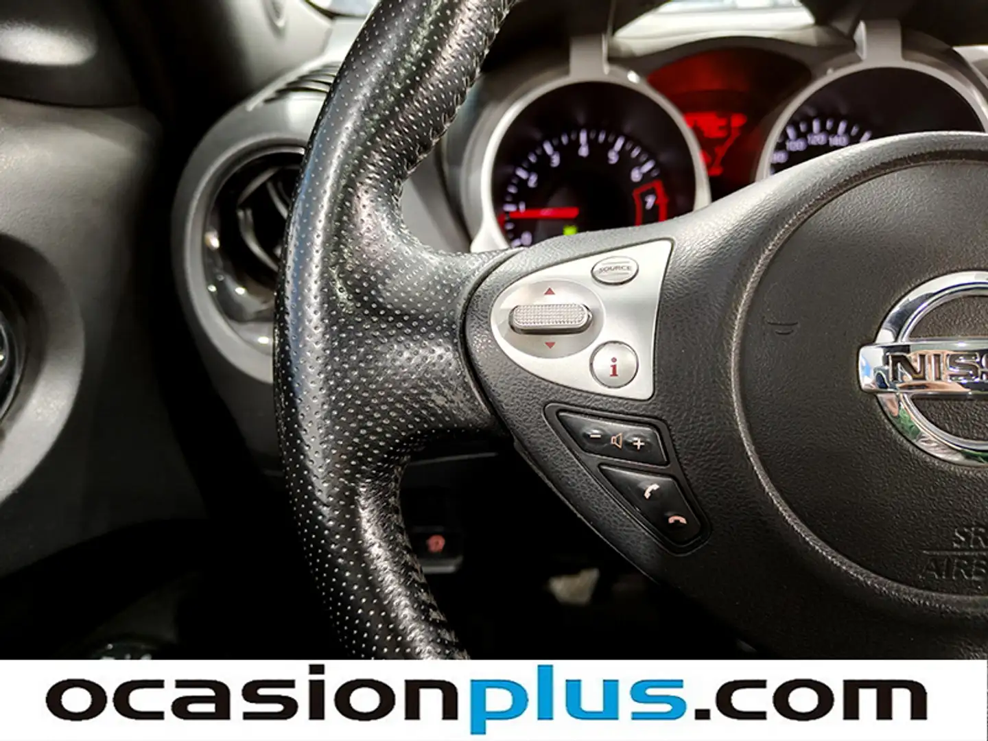 Foto Nissan JUKE Nissan Juke 1.2 DIG-T N-Connecta 4x2 (115 CV)