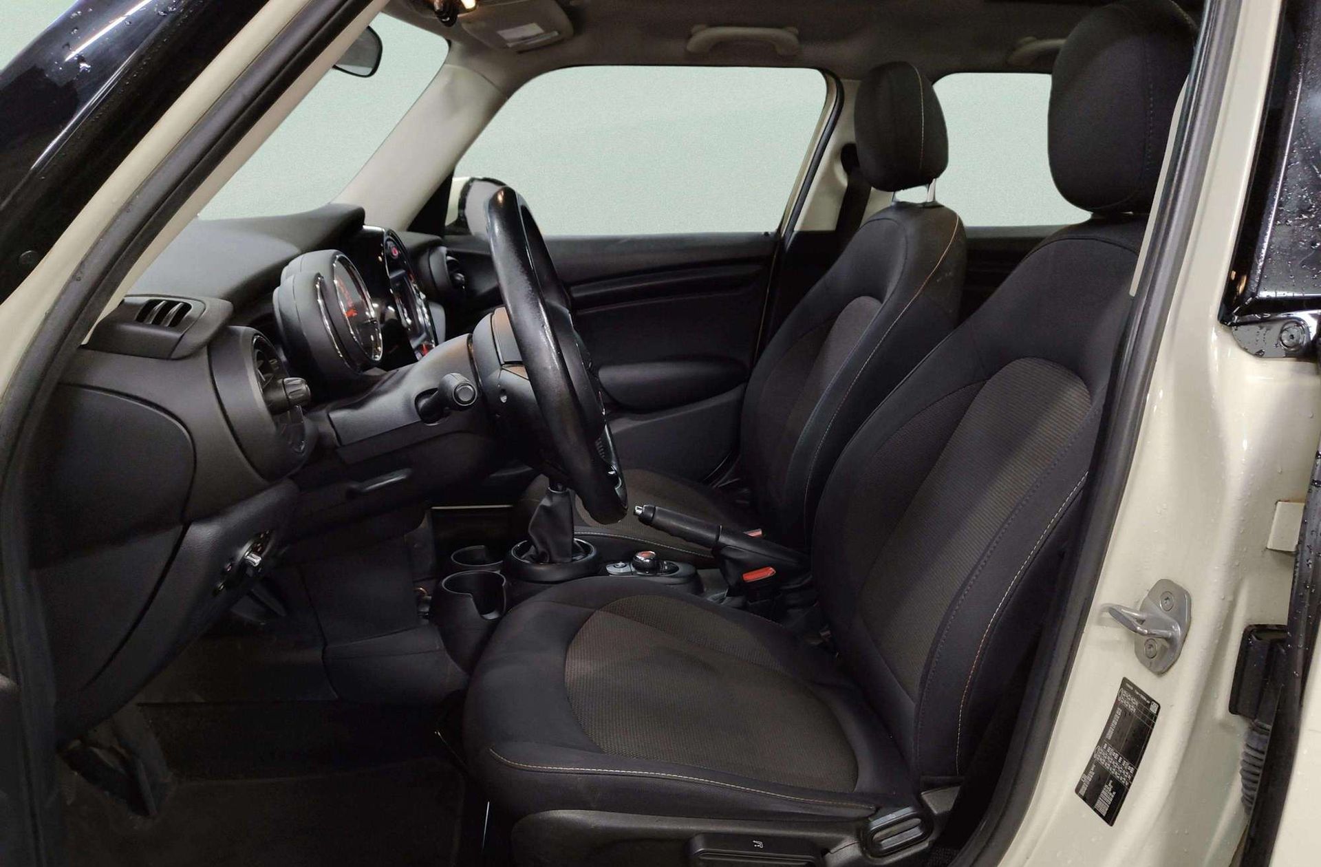 MINI Cooper One - foto 11