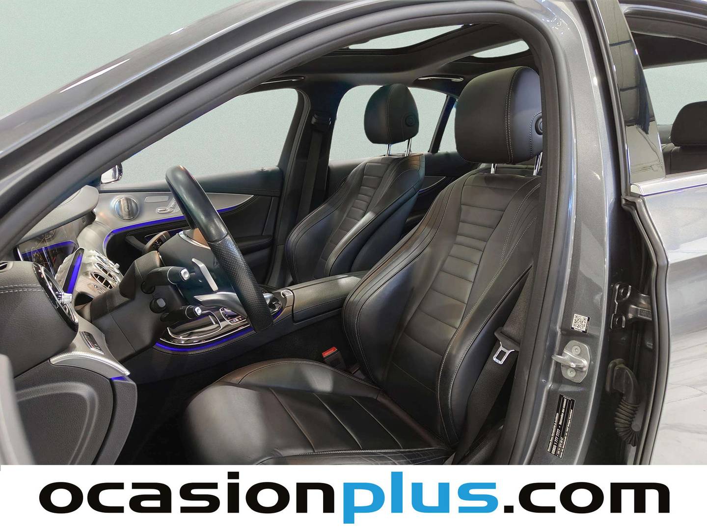 Foto asientos delanteros Mercedes Clase E Mercedes Clase E E 220 d (194 CV)