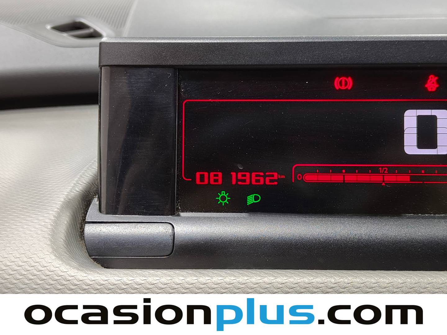 Citroën C4 Cactus CITROEN C4 Cactus BlueHDi 100 Rip Curl (100 CV) 100cv