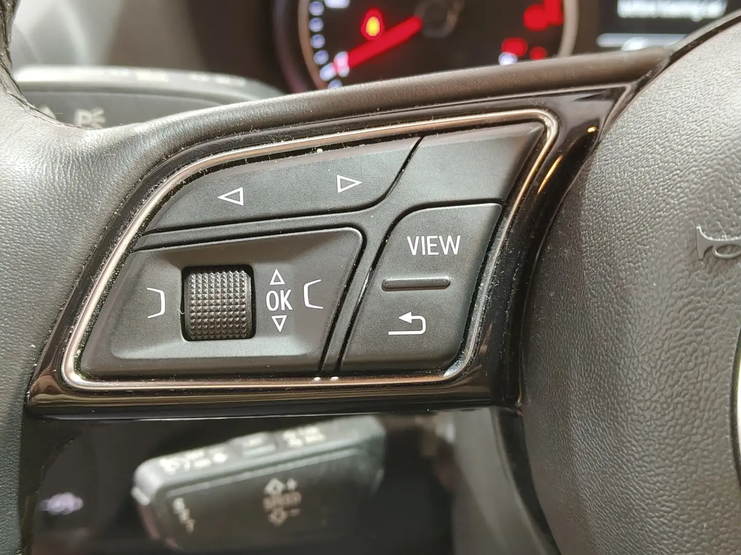 Foto Audi Q2 Audi Q2 Advanced 30 TDI 85 kW (116 CV)