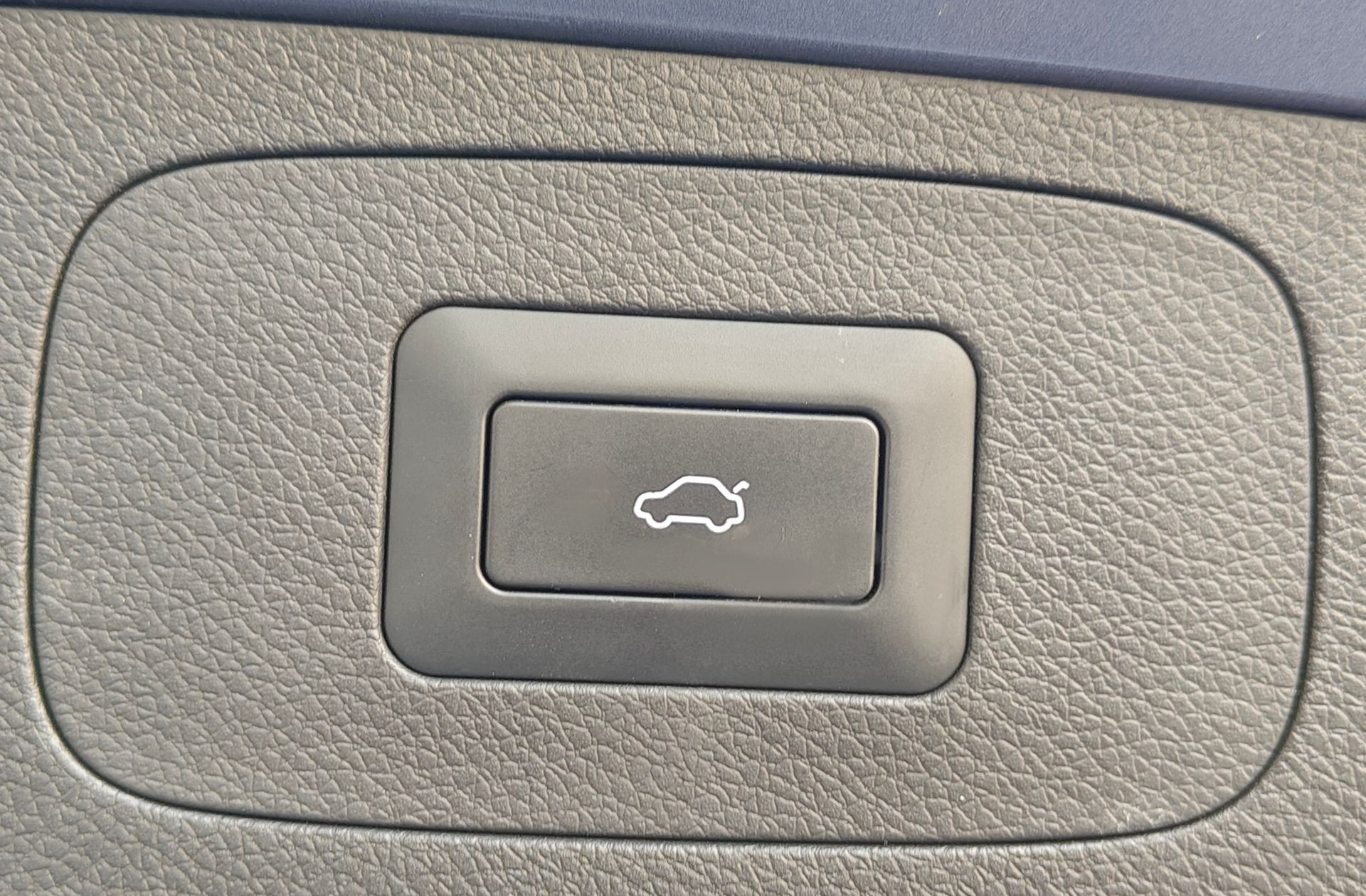 Ebro s700 1.6 T-GDi Luxury 7 DCT - foto 19