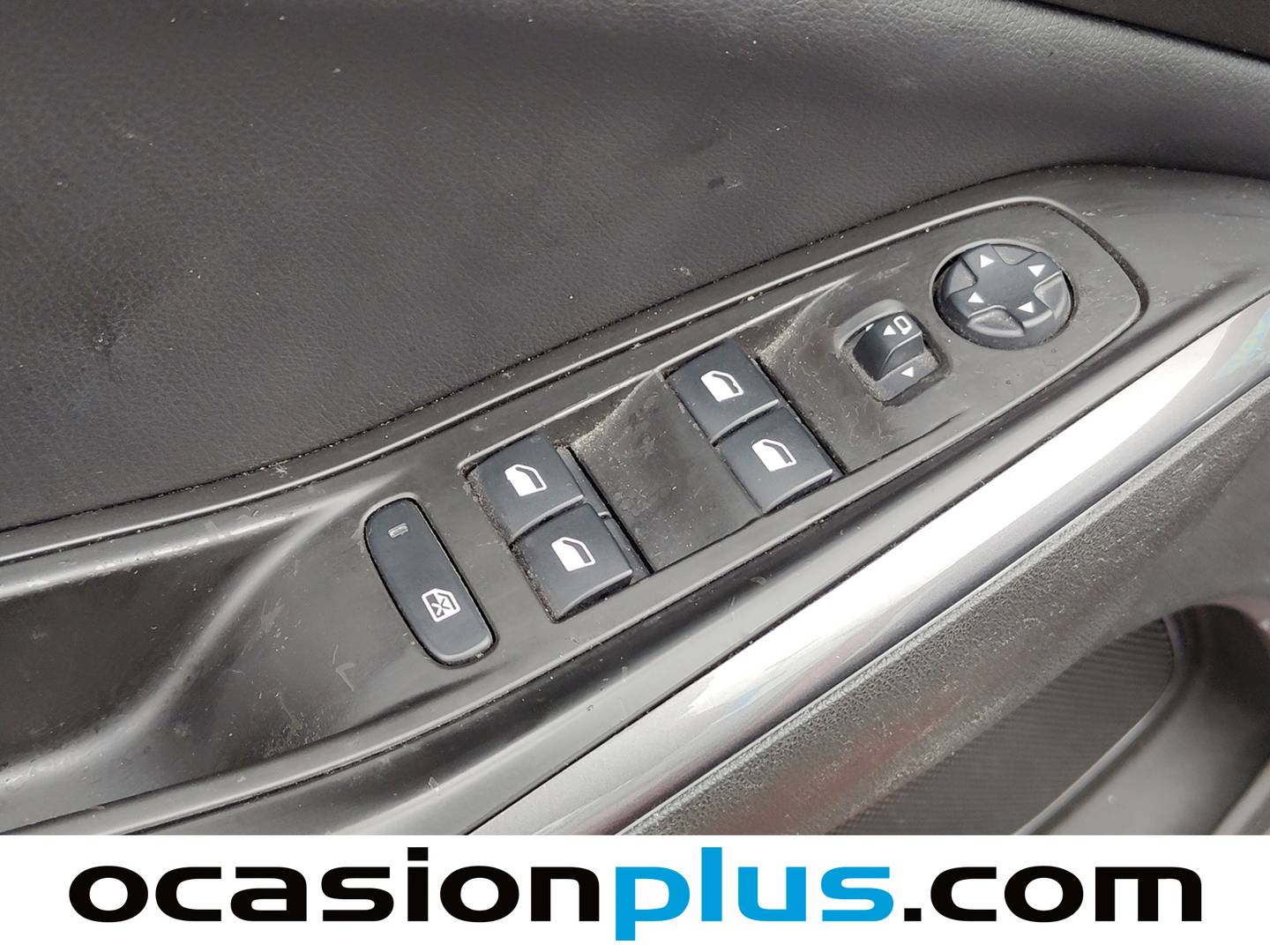 Foto Opel Grandland X Opel Grandland X 1.2 Turbo Ultimate Auto (130 CV)