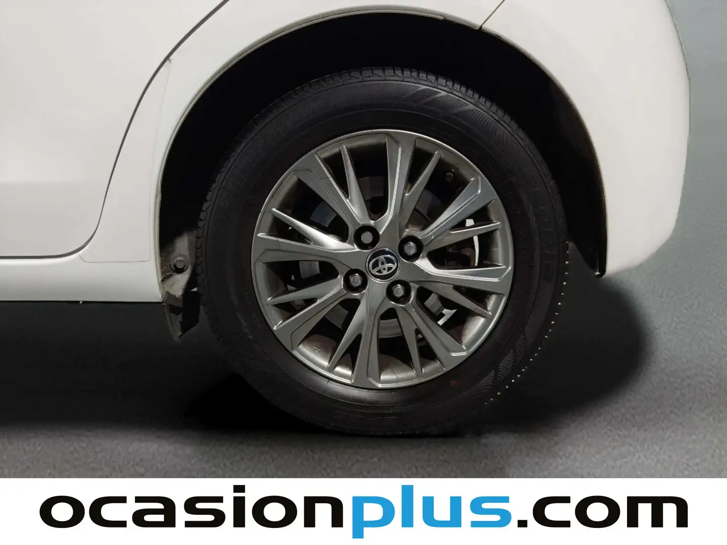 Foto Toyota Yaris Toyota Yaris 70 Active Tech (69 CV)