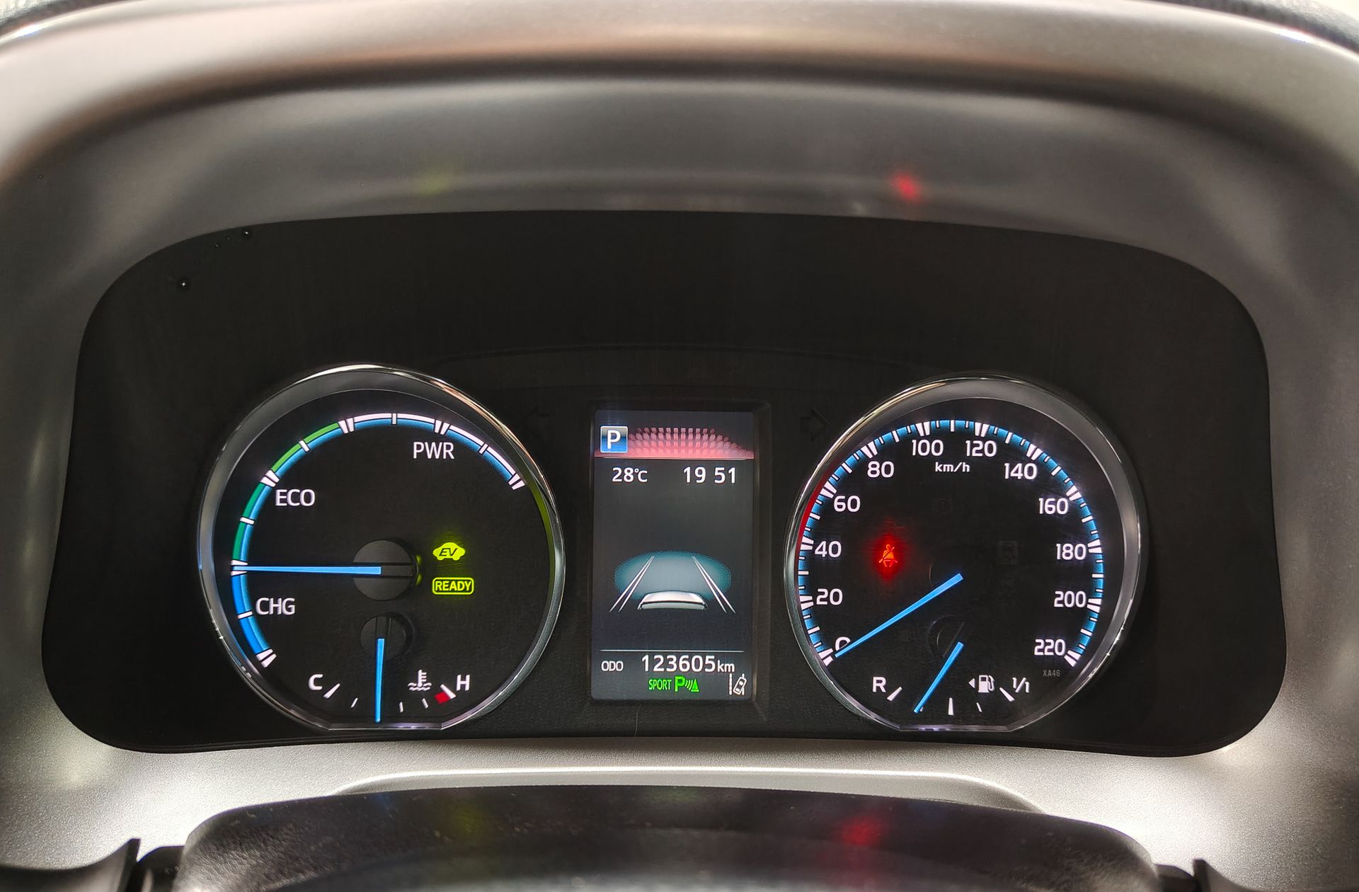 Toyota RAV4 2.5l hybrid Feel! 2WD - foto 23