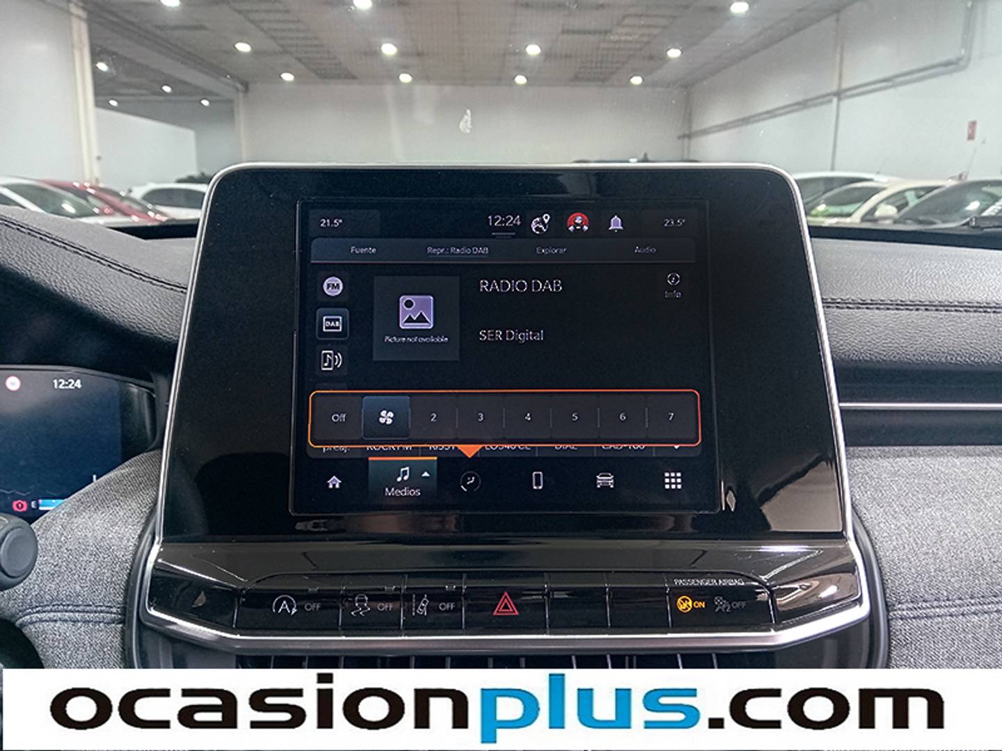 Foto Jeep Compass Jeep Compass 1.3 Gse T4 Longitude FWD MT (130 CV)