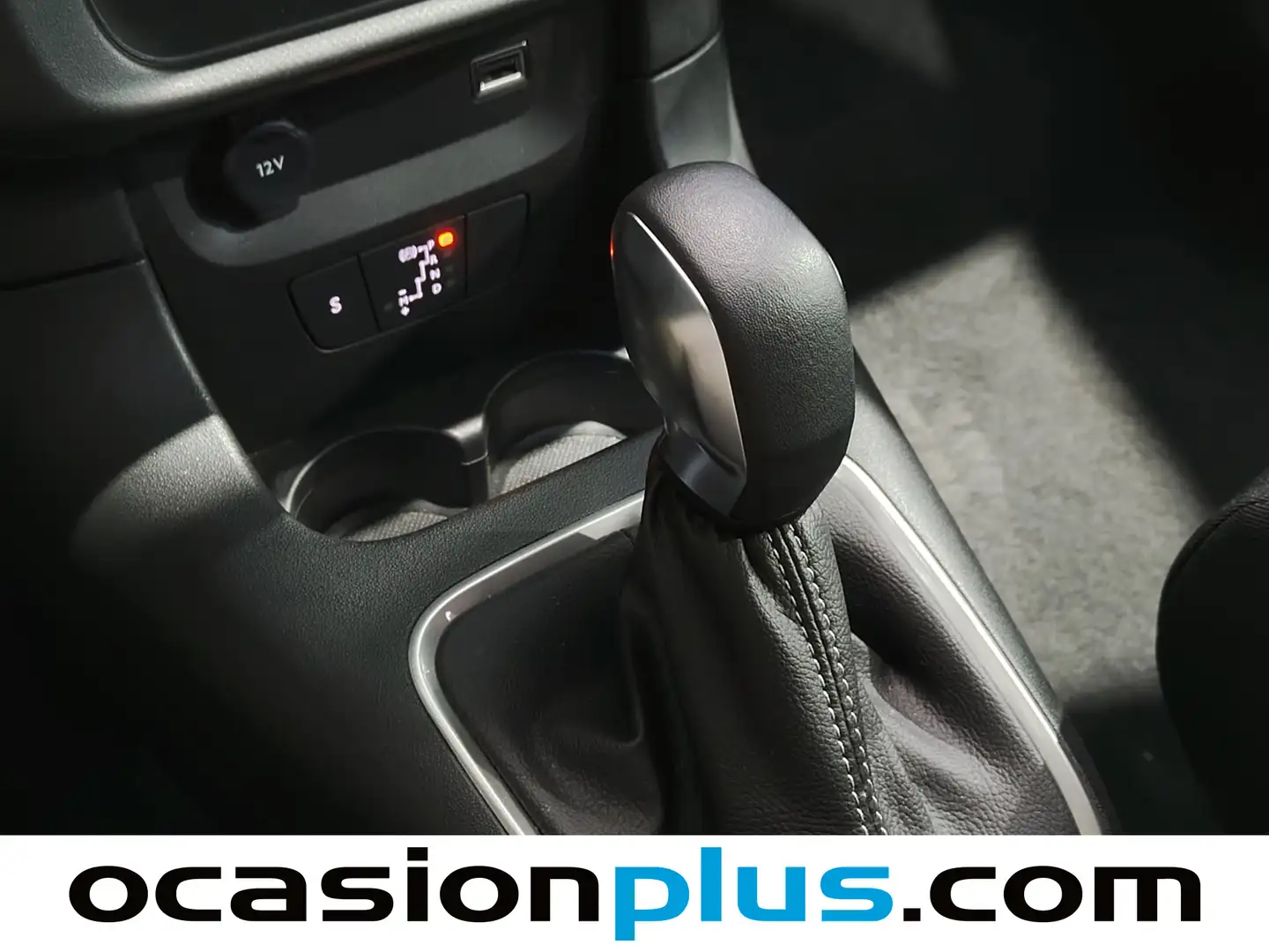 Foto Citroën C3 Citroen C3 PureTech 110 Max EAT6 (110 CV)