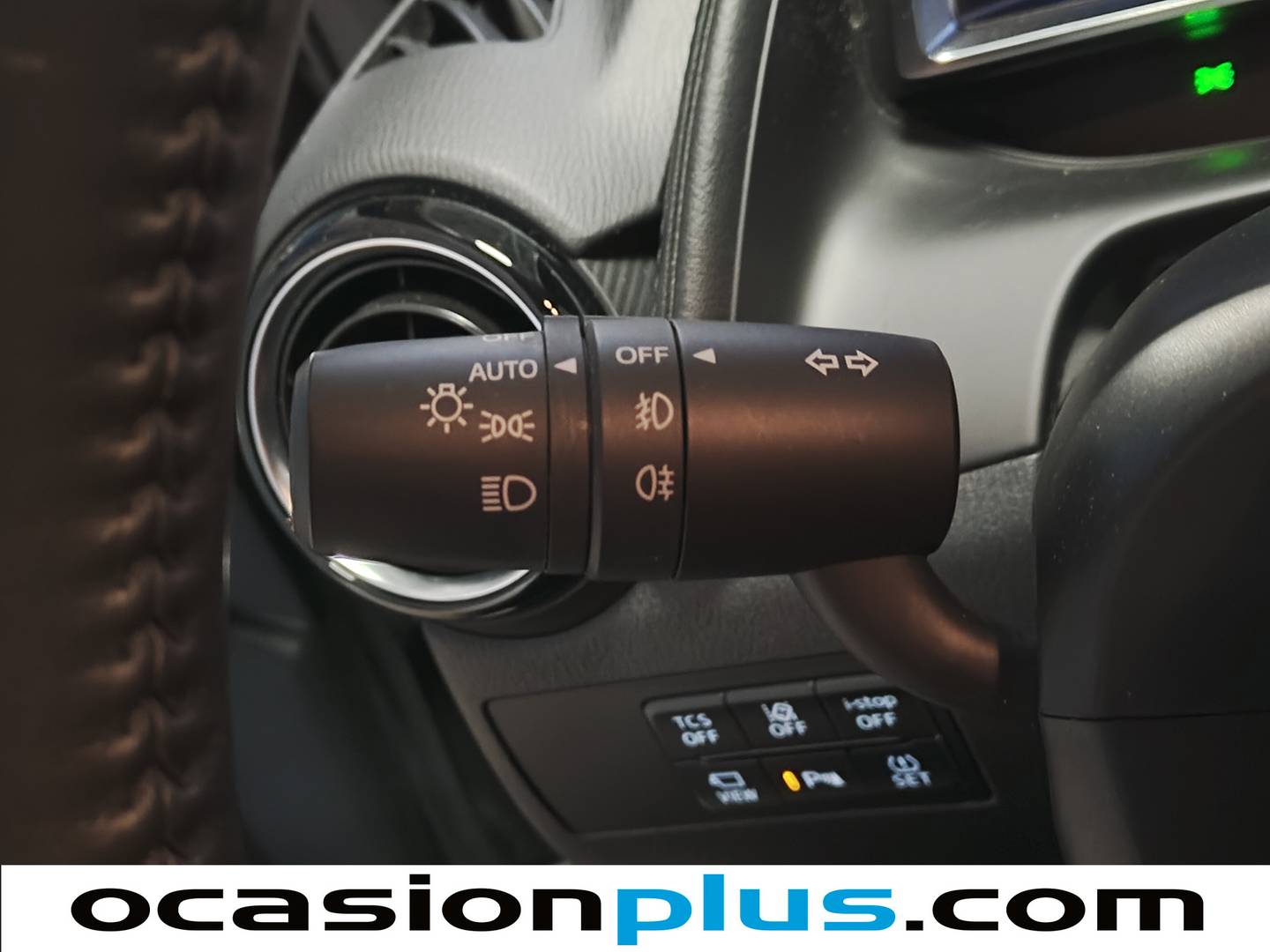 Foto Mazda CX-3 Mazda CX-3 2.0 G Zenith 2WD (121 CV)