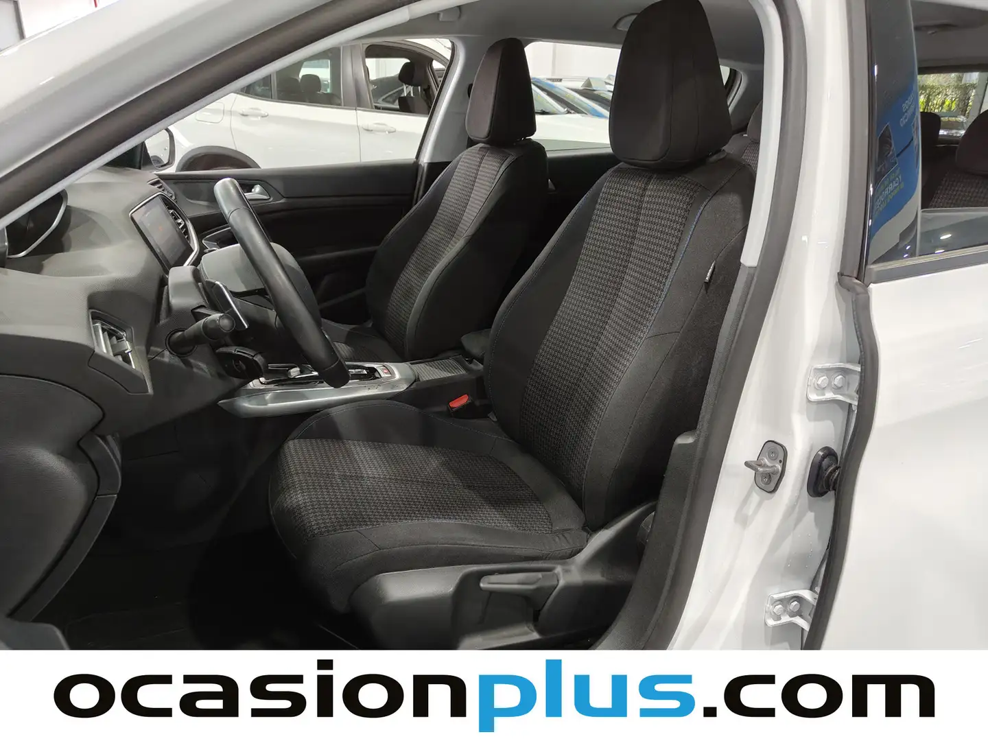 Foto Peugeot 308 Peugeot 308 BlueHDi 130 S&S Style EAT8 (130 CV)