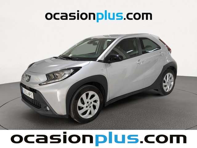 Toyota Aygo X Cross 1.0 VVT-I Play (72 CV) de segunda mano