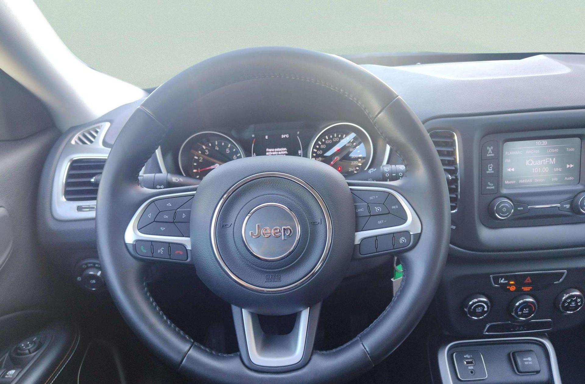 Jeep Compass 1.4 MultiAir Sport 4x2 - foto 18