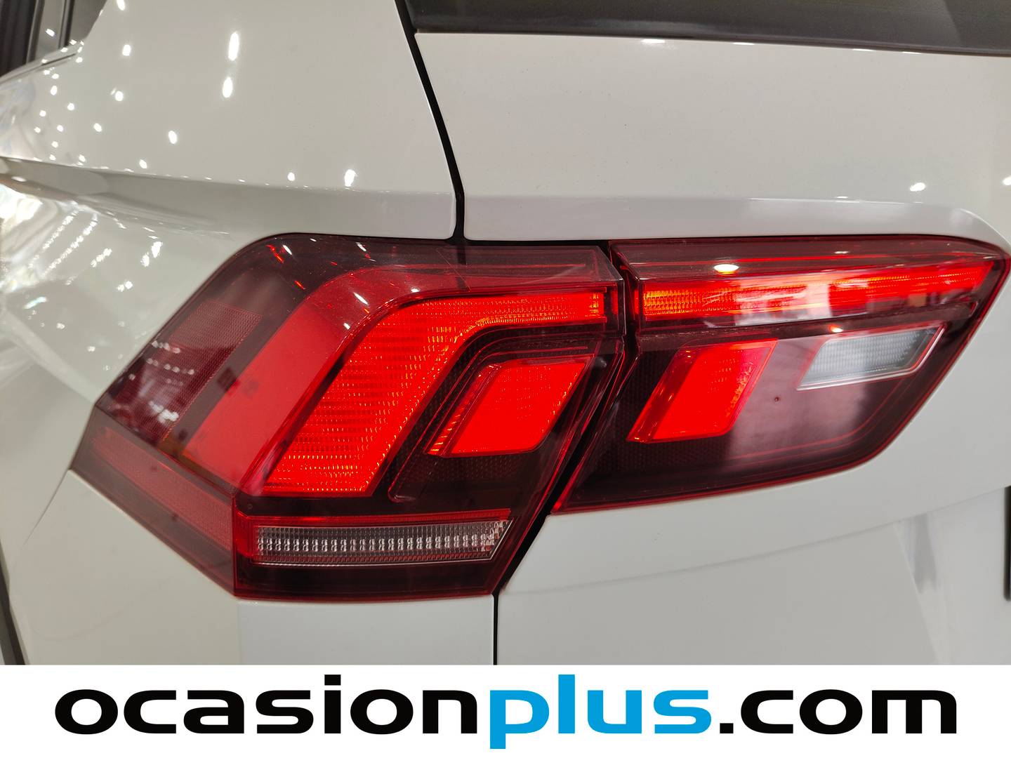 Volkswagen Tiguan Volkswagen Tiguan 1.4 ACT TSI BlueMotionTech Pack R Line (150 CV) DSG automático