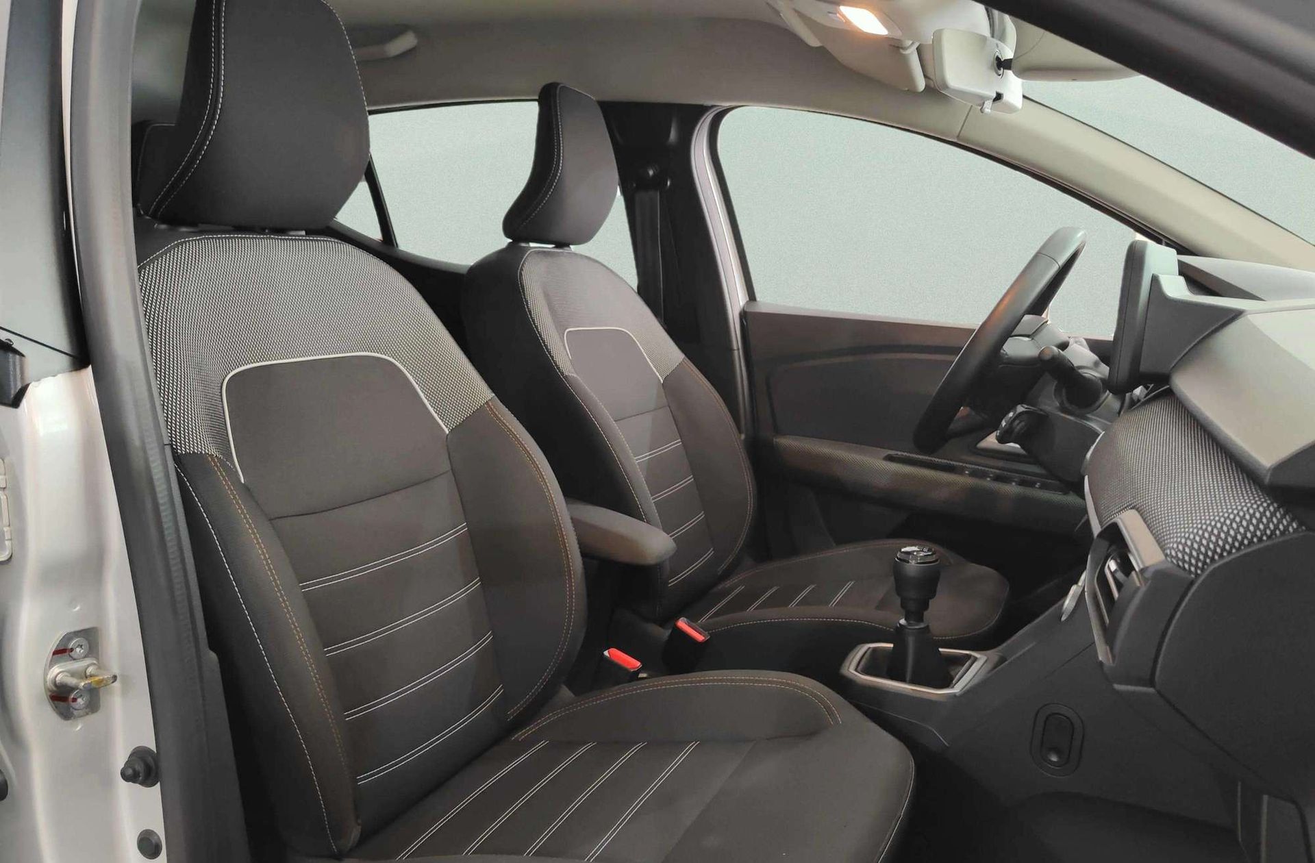 Dacia Sandero Stepway Expression TCe - foto 20