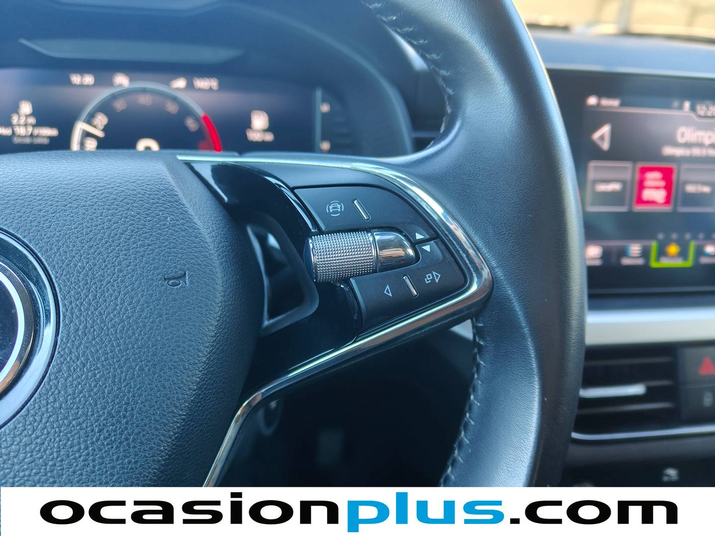 Foto Skoda Kamiq Skoda Kamiq 1.0 TSI Emotion (110 CV)